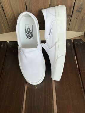 Vans Women’s Size 6 EXCELLENT CONDITION